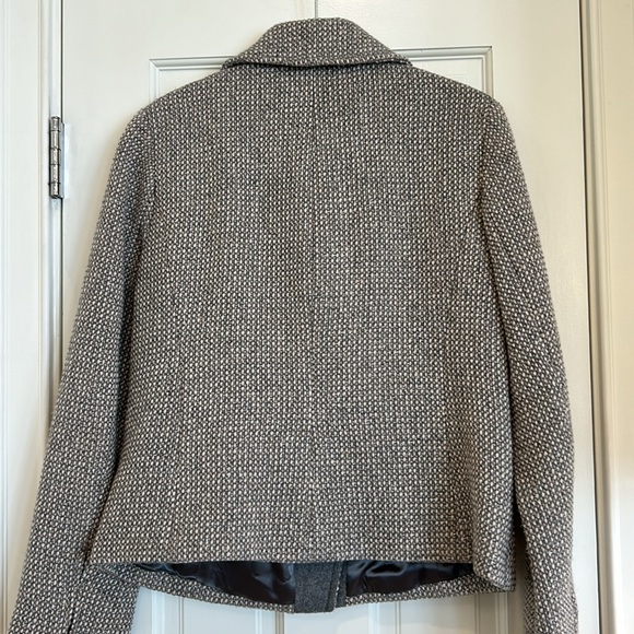 Talbots Gray Tweed Wool Blend Work Or Casual Lined Blazer sz.8 - Picture 7 of 12